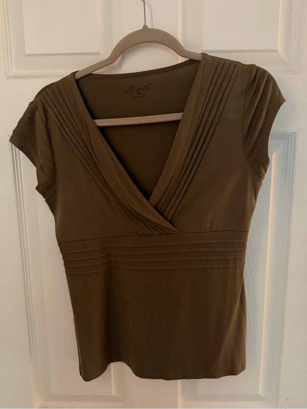 Willi Smith Pleated V-Neck Top Taupe Olive Brown Size M